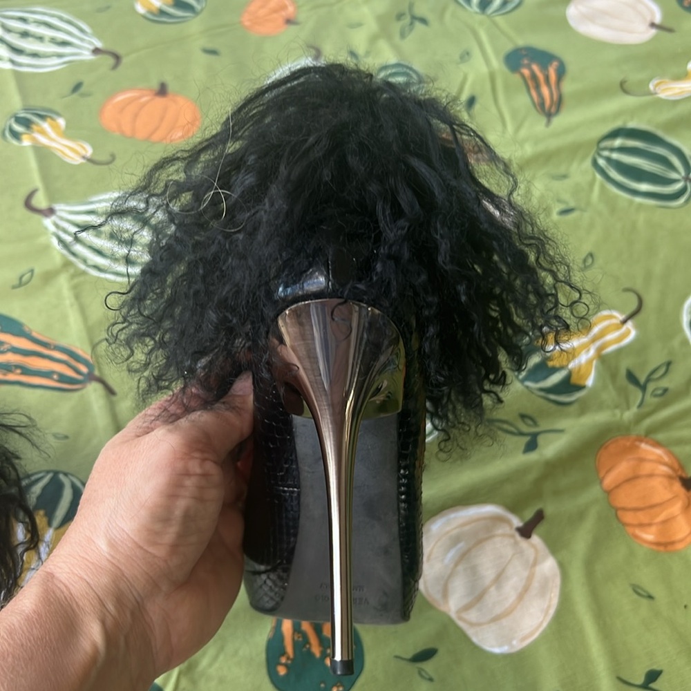 $1900 LANVIN Runway shoes - Picture 4 of 10